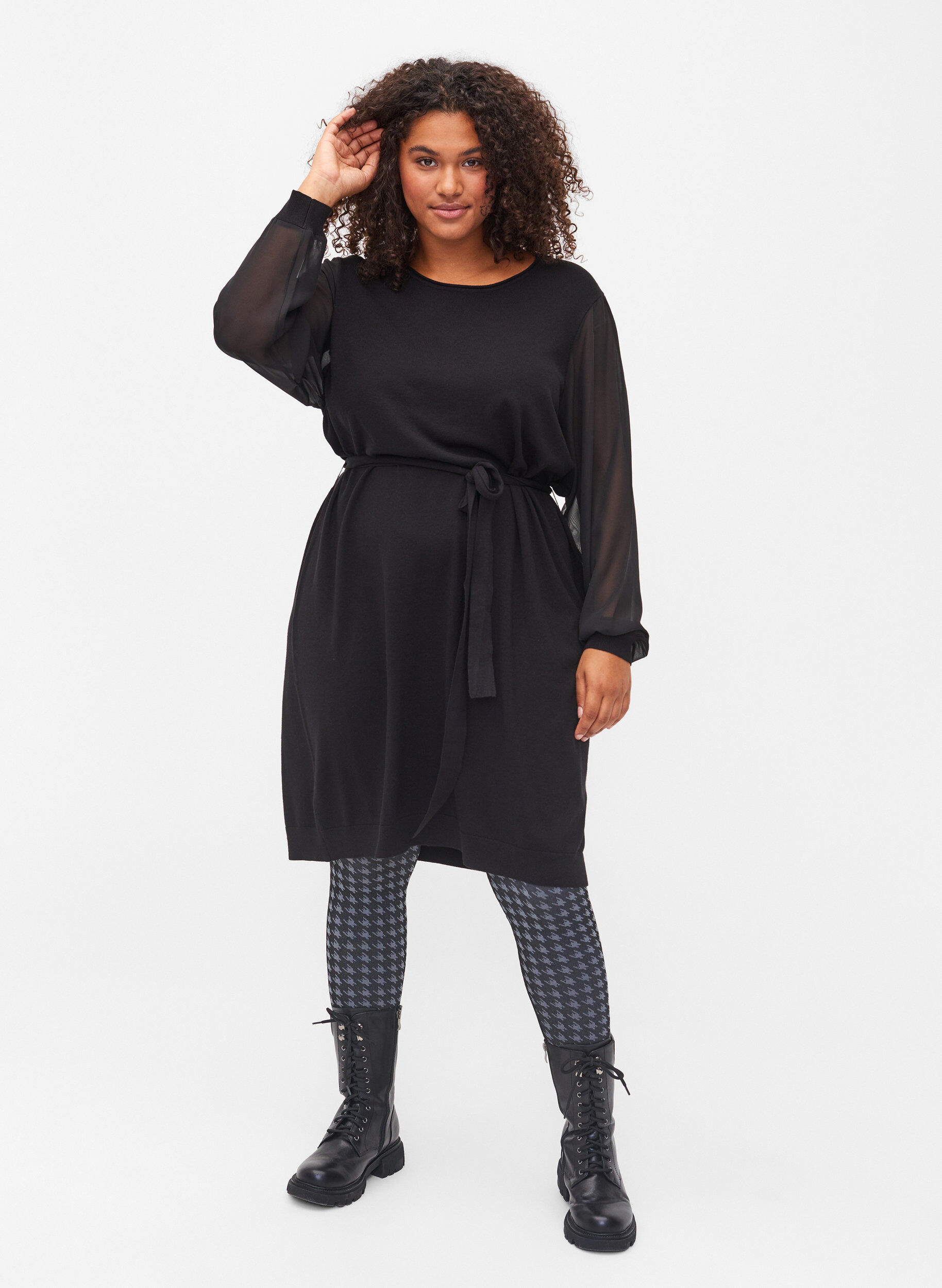 Zizzi Robe en maille avec manches transparentes, Black, Model image number 2