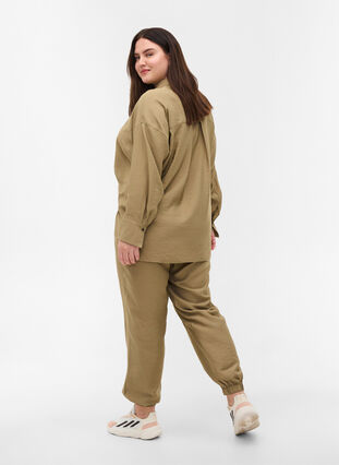 Pantalon ample en viscose avec bord élastiqué et poches, Timber Wolf, Model image number 1