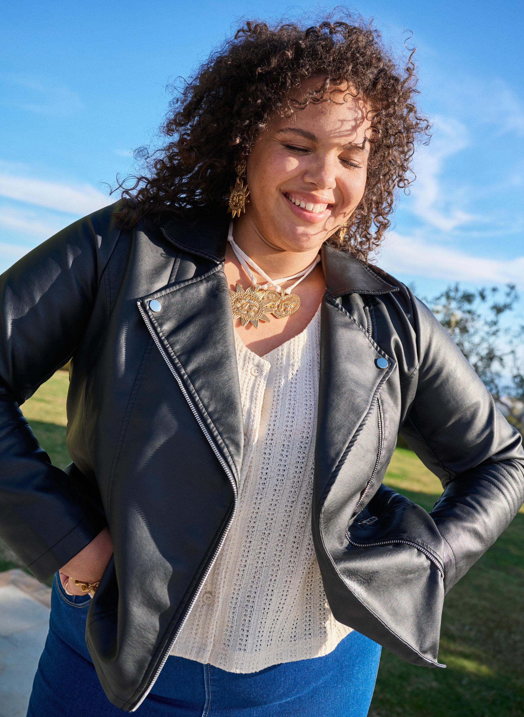 Veste en cuir imit&eacute; de motard