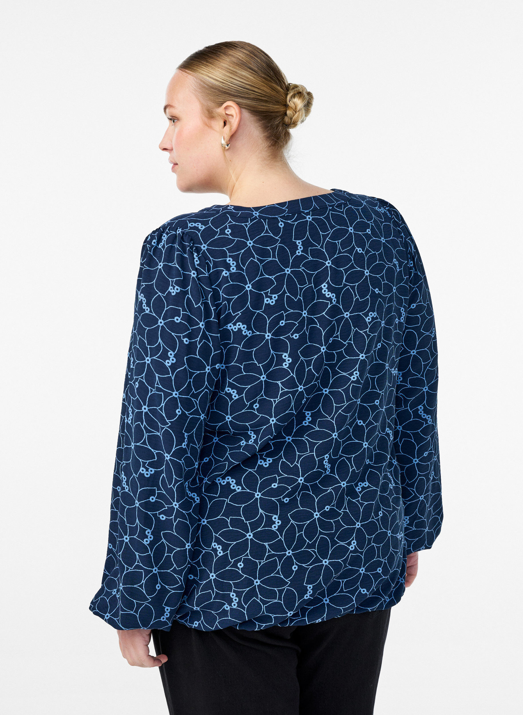 ZizziBlouse met lange mouwen met bloemenborduursel, Blauw, Model image number 2