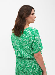 FLASH - Viscose blouse met korte mouwen en print, Bright Green Wh.AOP, Model