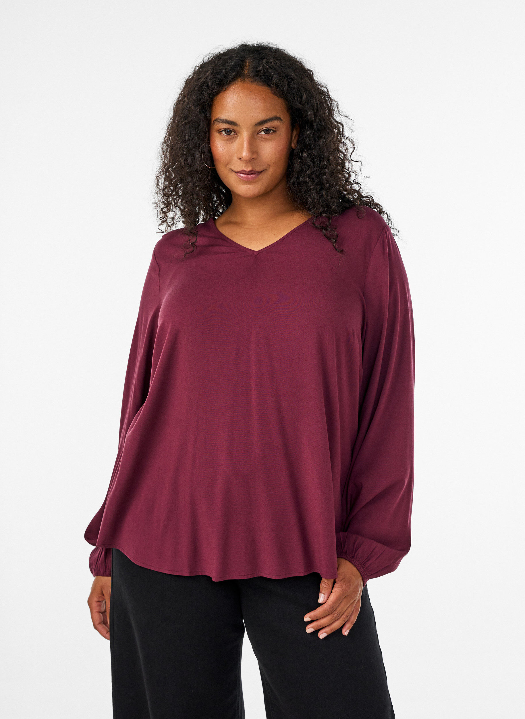 ZizziViscose blouse met V-hals en afgeronde zoom, Rood, Model image number 0