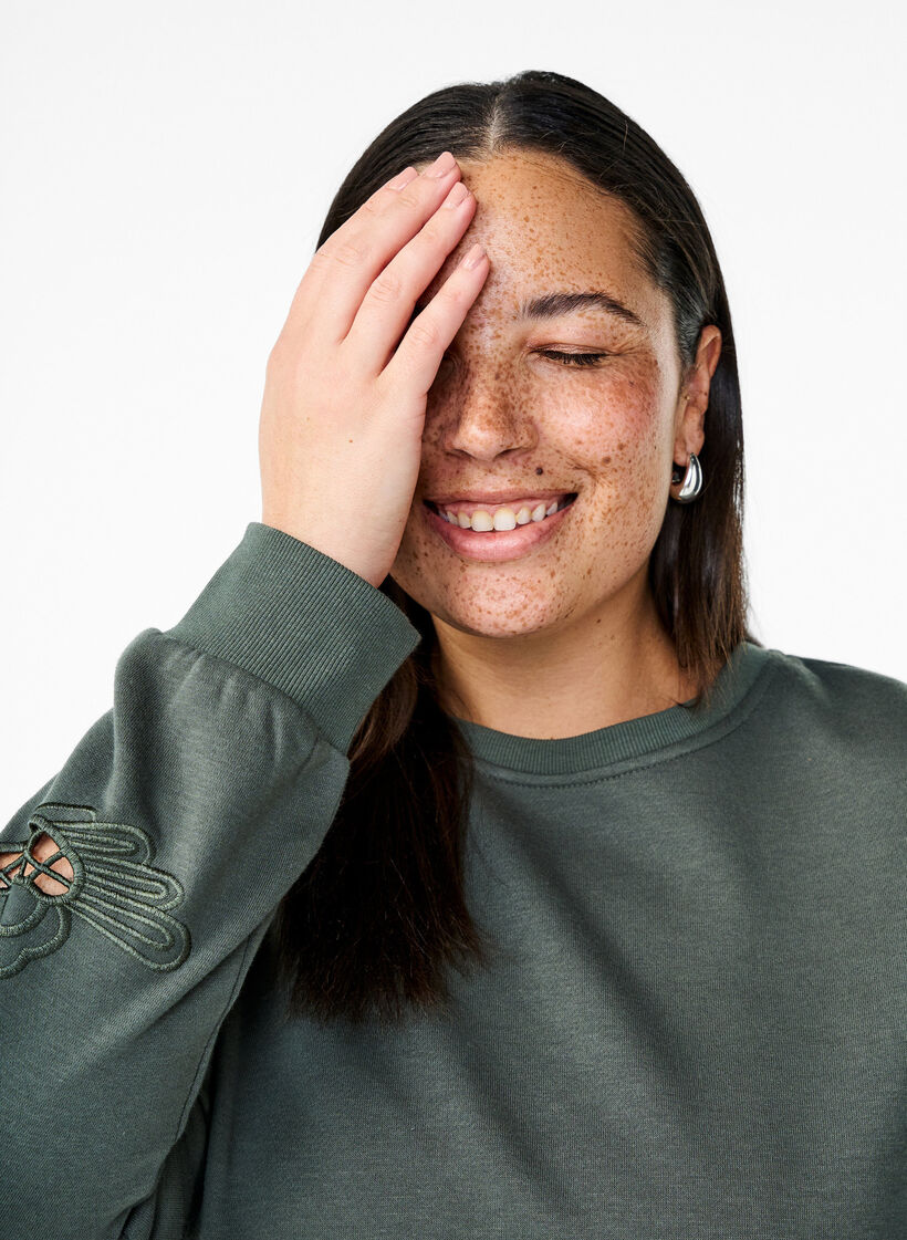 Sweatshirt met geborduurde uitsneden, Thyme, Image image number 0