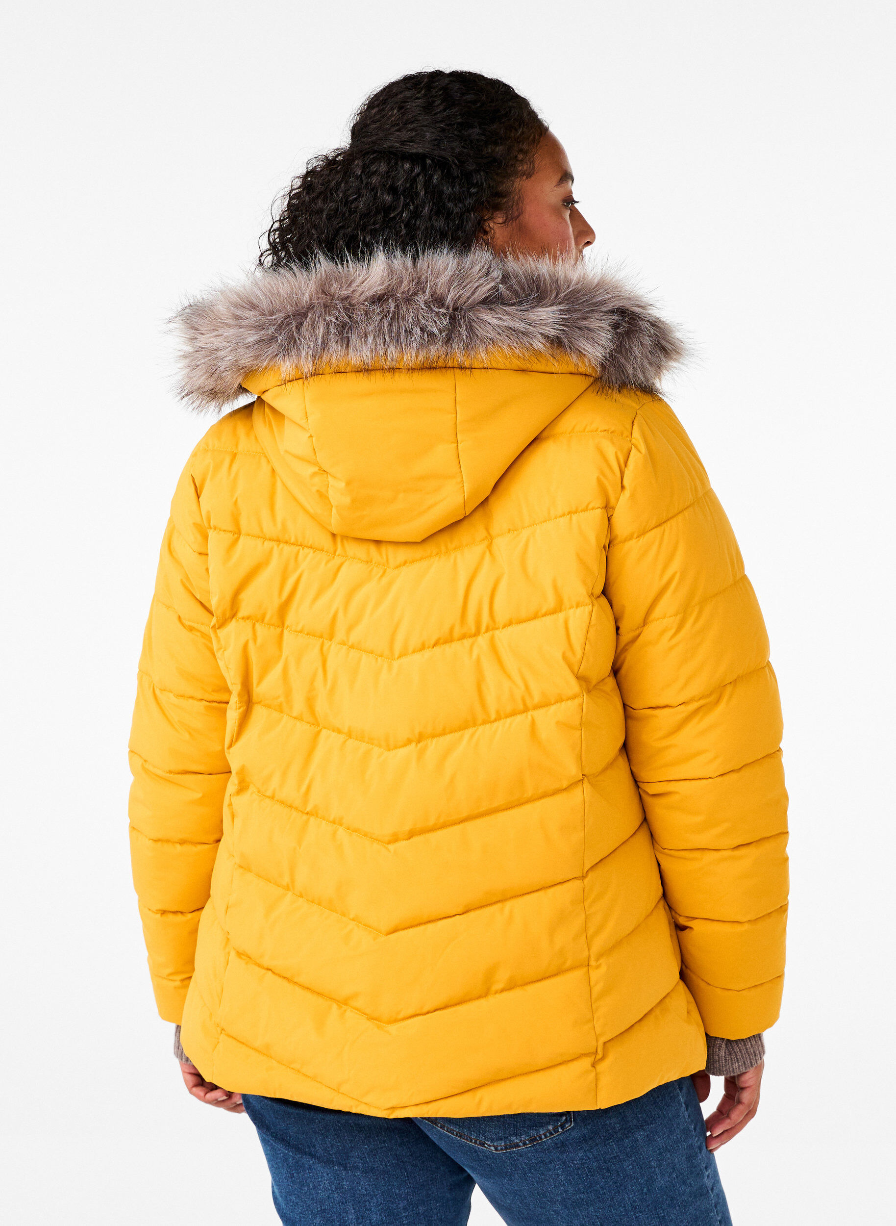 Zizzi Veste courte &agrave; capuche, Jaune, Model image number 2