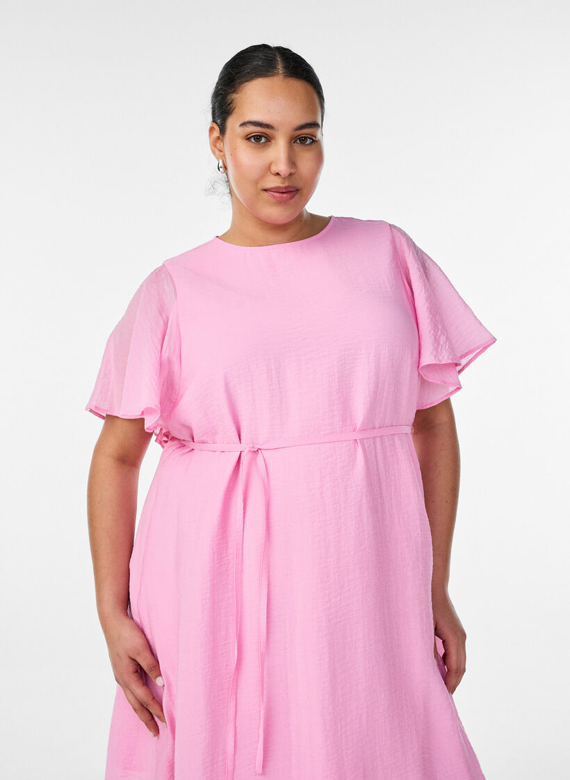 Enkellange jurk met vlindermouwen en strikceintuur, Roze, Model
