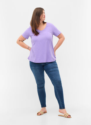 Basic t-shirt in effen kleur met katoen, Paisley Purple, Model image number 2