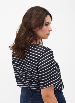 FLASH - T-shirt à rayures, Night S. W. Stripe, Model image number 1