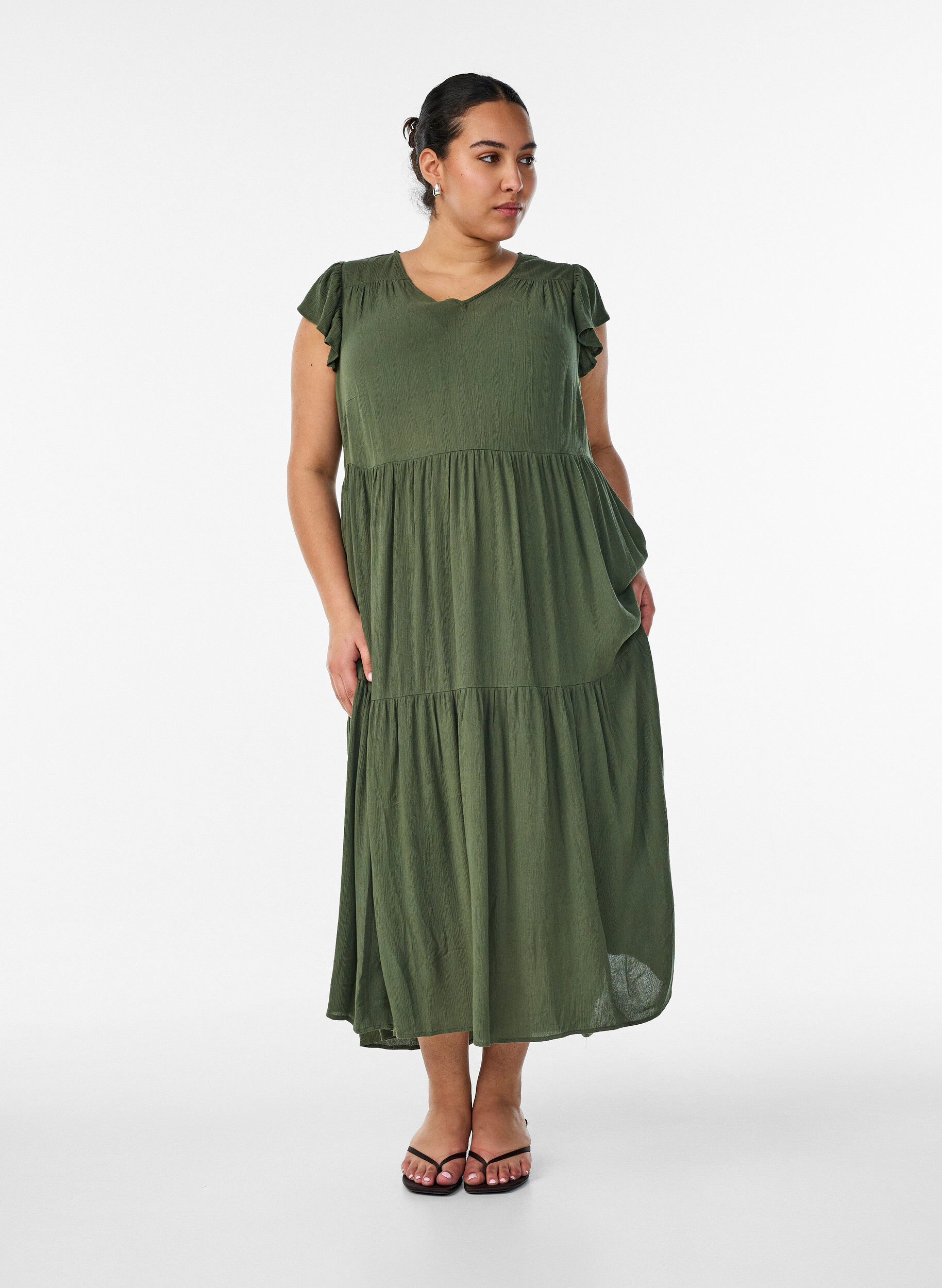 Midi jurk van viscose met ruches mouwen, Groen, Model