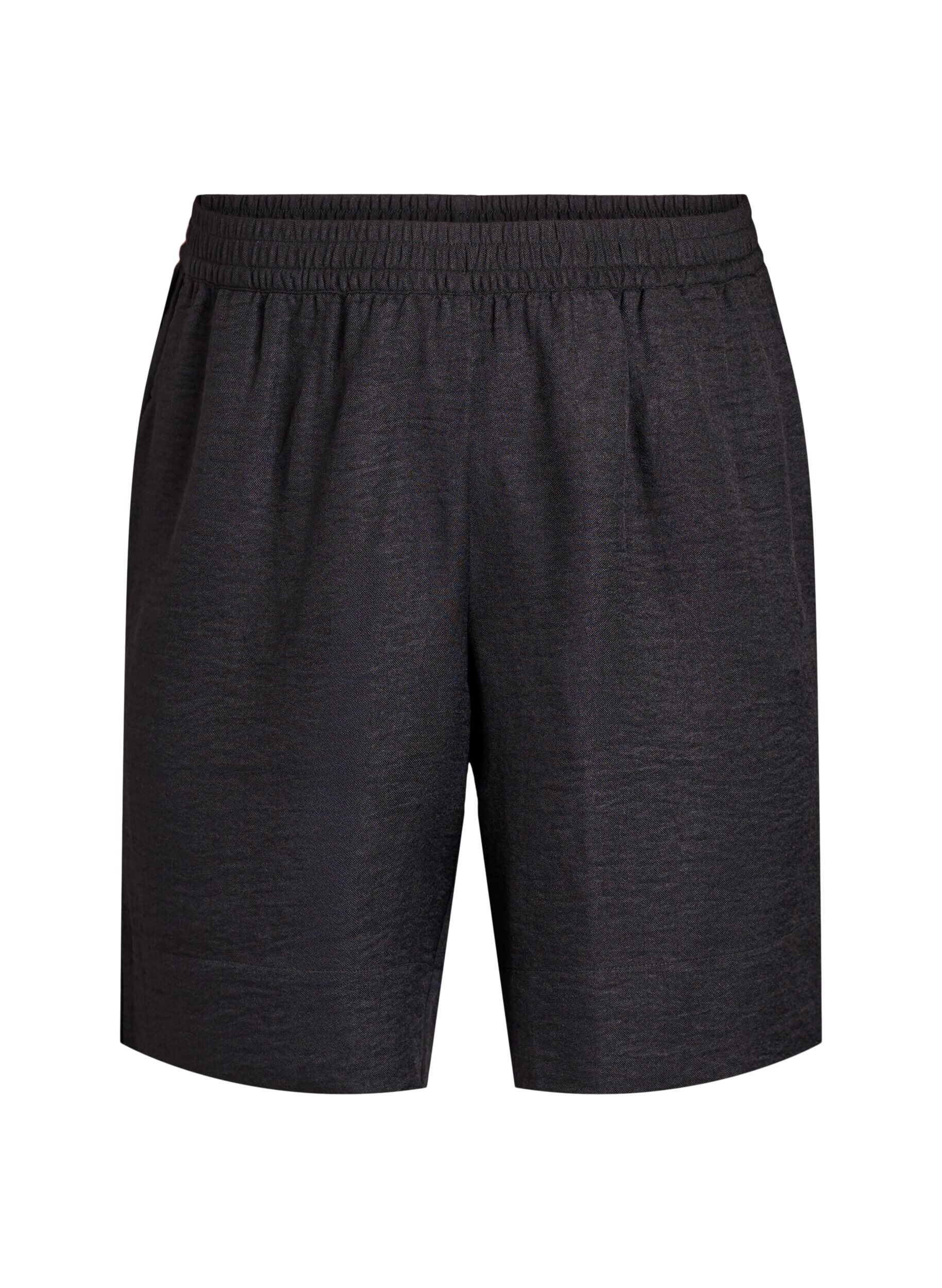 Short avec poches et taille haute