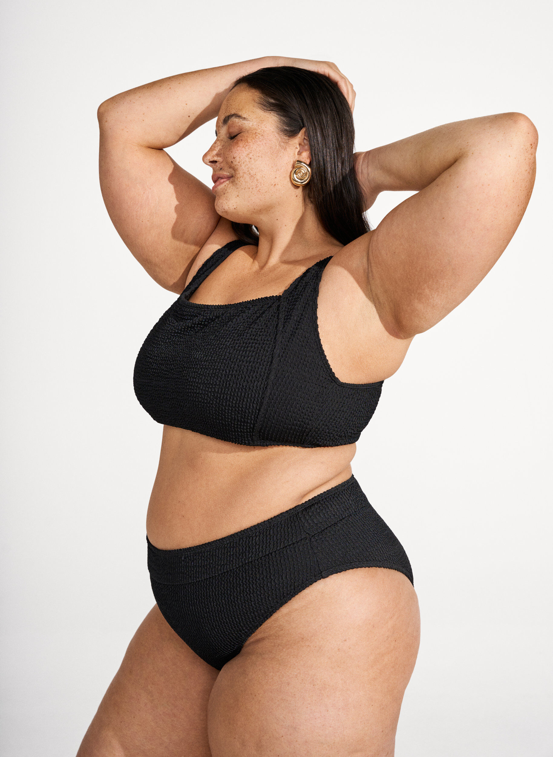 ZizziCrepe bikini top met verstelbare bandjes, Zwart, Image image number 0