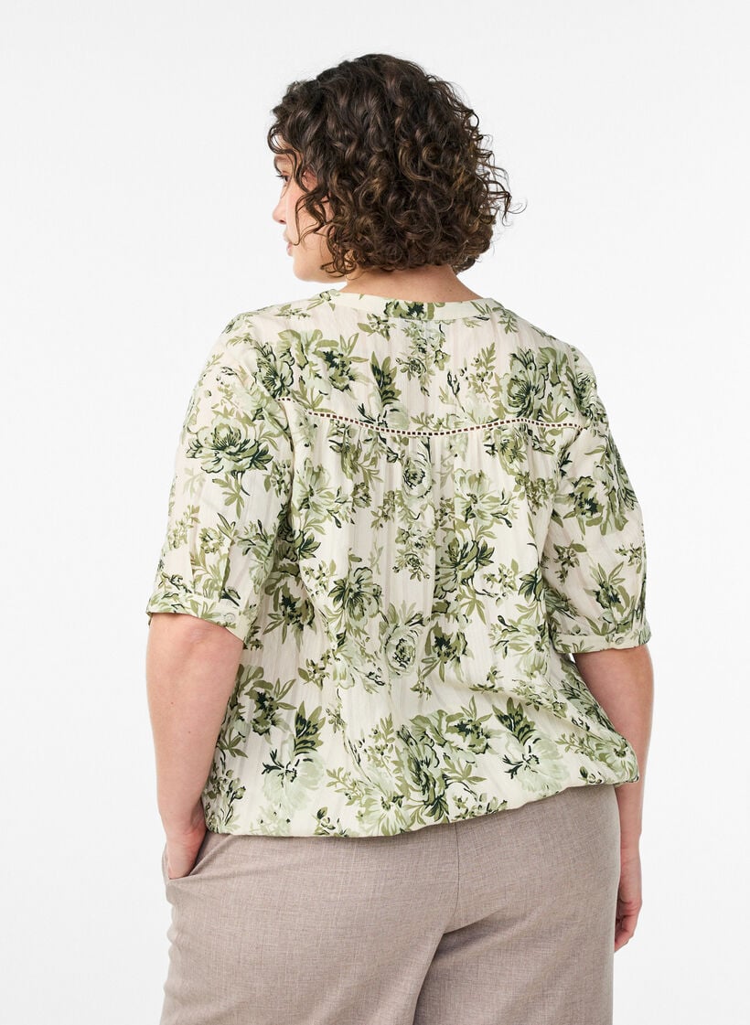 Blouse imprim&eacute;e &agrave; manches 1/2, Vert clair, Model image number 2