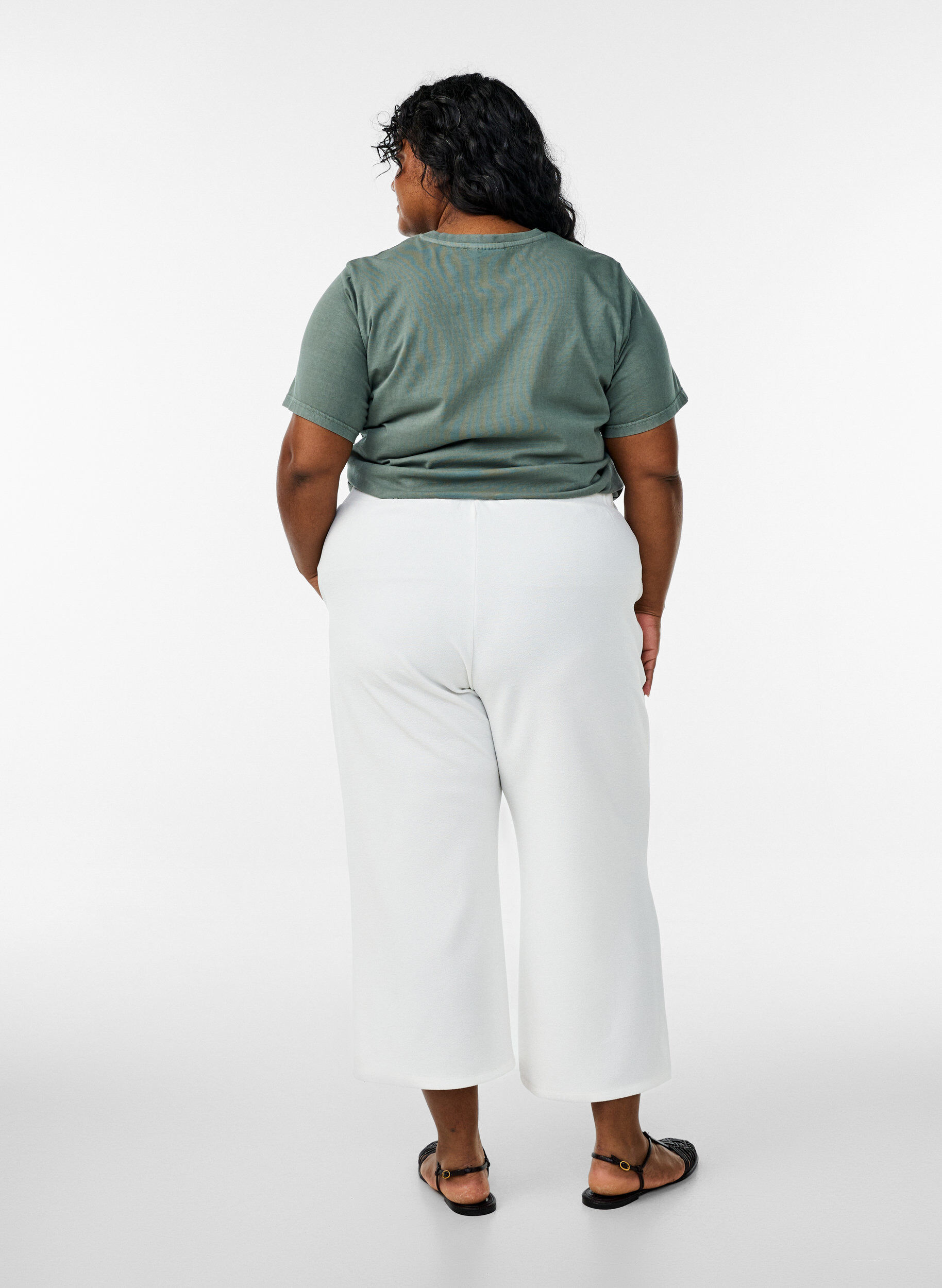Zizzi Pantalon ample en longueur 7/8, Blanc, Model image number 1