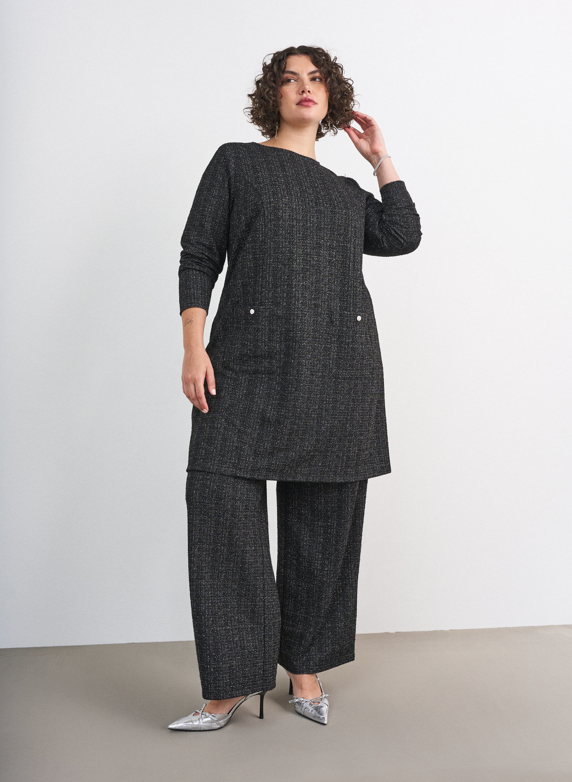 ZizziPantalon &agrave; coupe droite en boucl&eacute;, Noir, Model image number 0