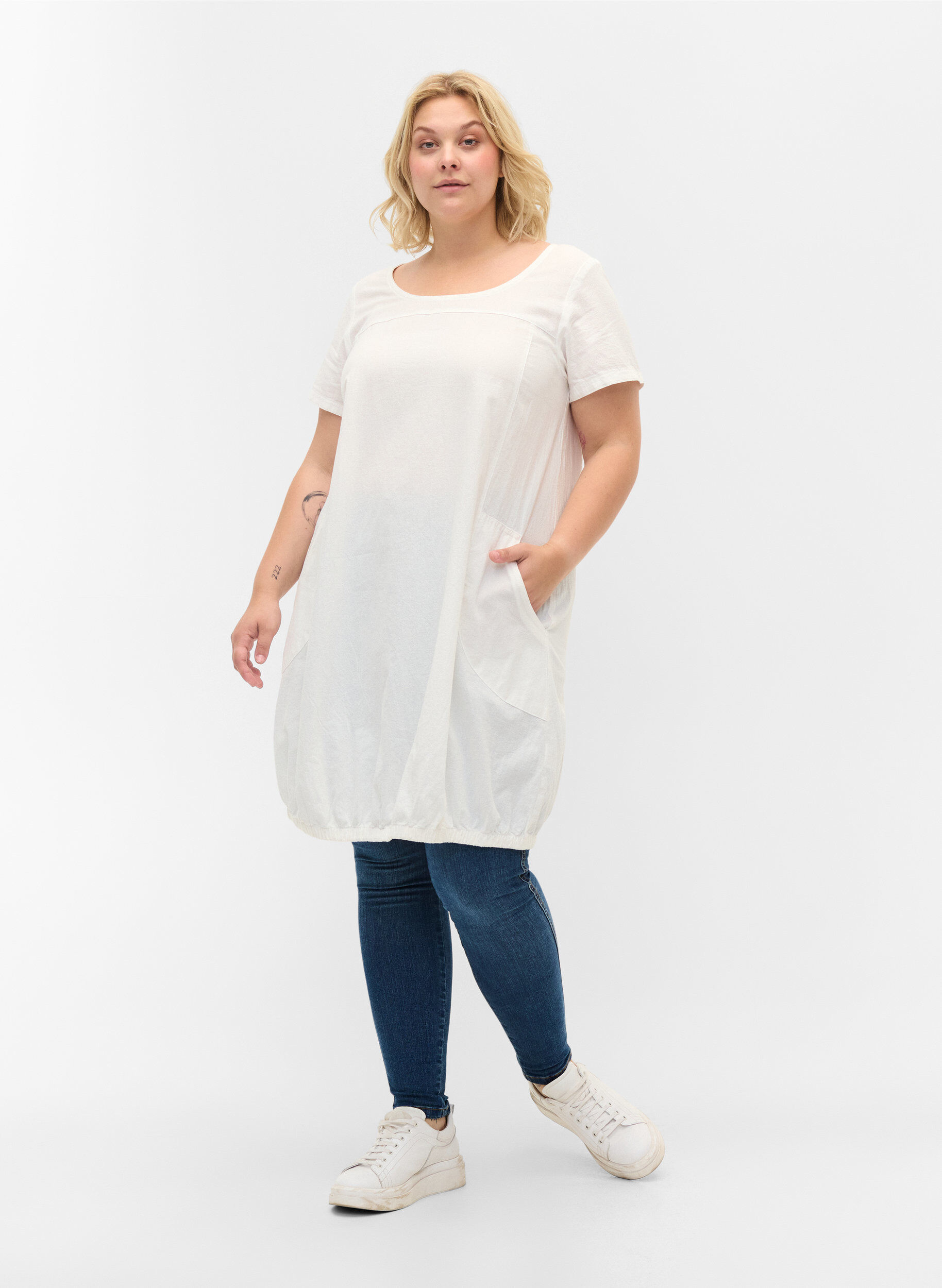 ZizziRobe en coton &agrave; manches courtes, Blanc, Model image number 1