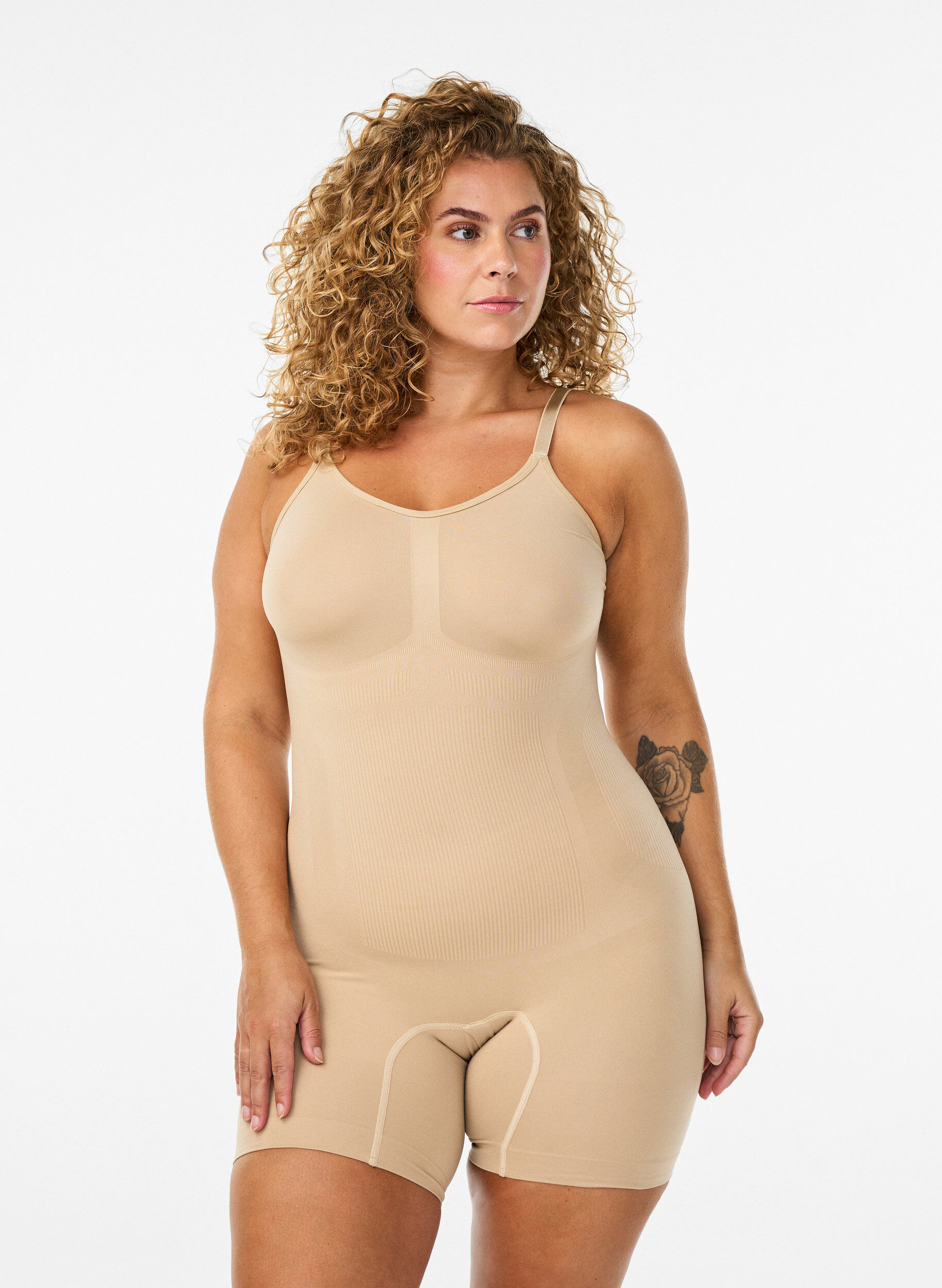 ZizziShapewear body met opening aan de onderkant, Beige, Model image number 0