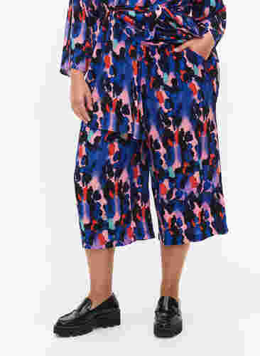 Pantalon culotte ample en viscose, Colorful Animal, Model image number 2