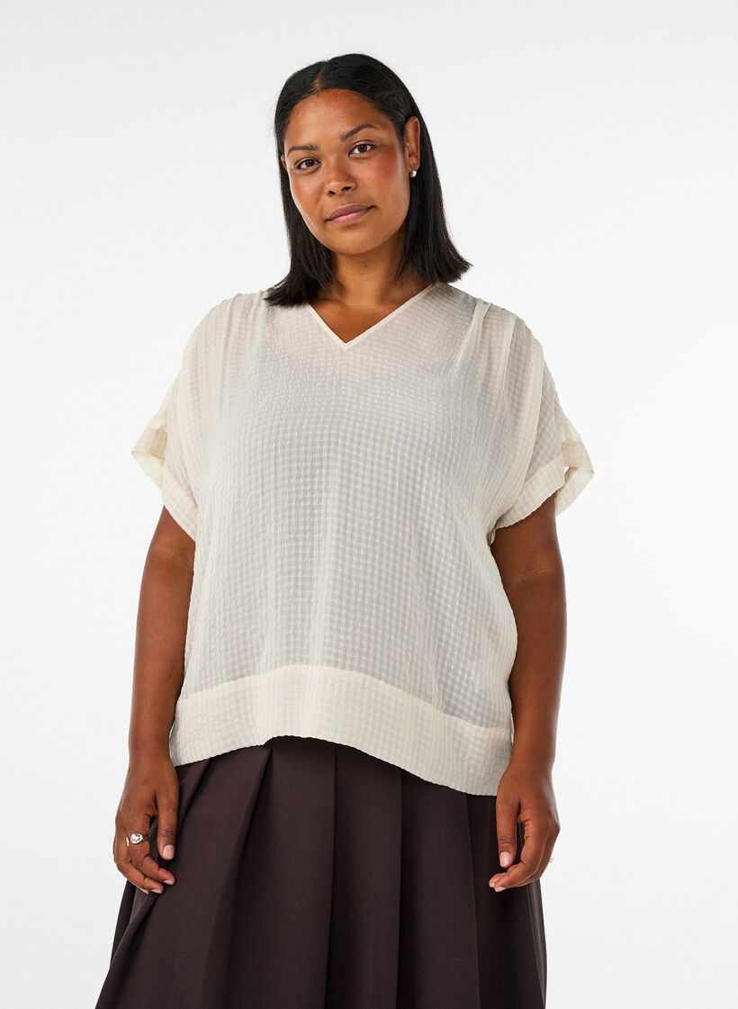 Seersucker blouse met V-hals, Beige, Model image number 0