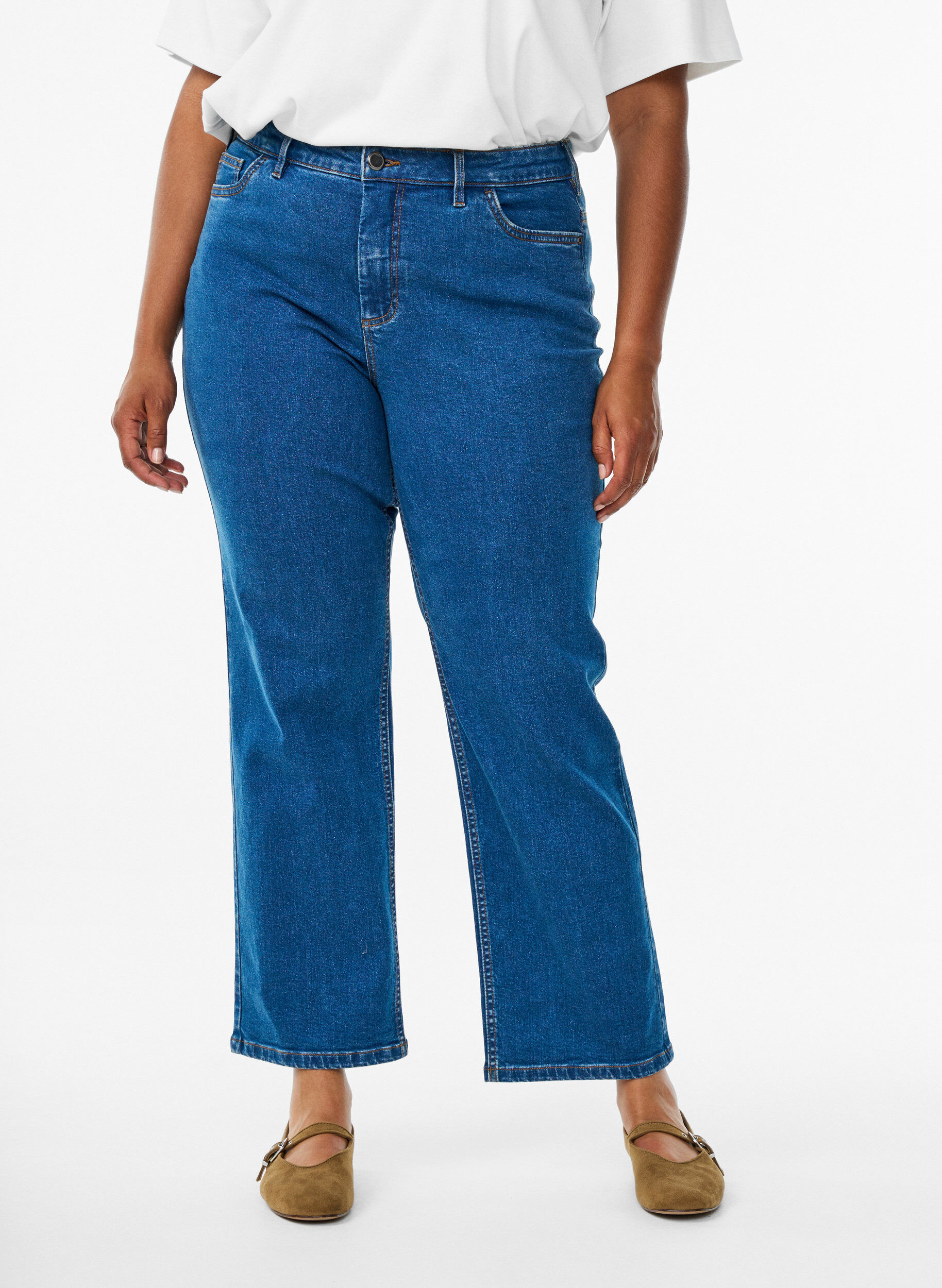 ZizziHigh-waisted Gemma jeans met een regular fit, Blauw, Model image number 2