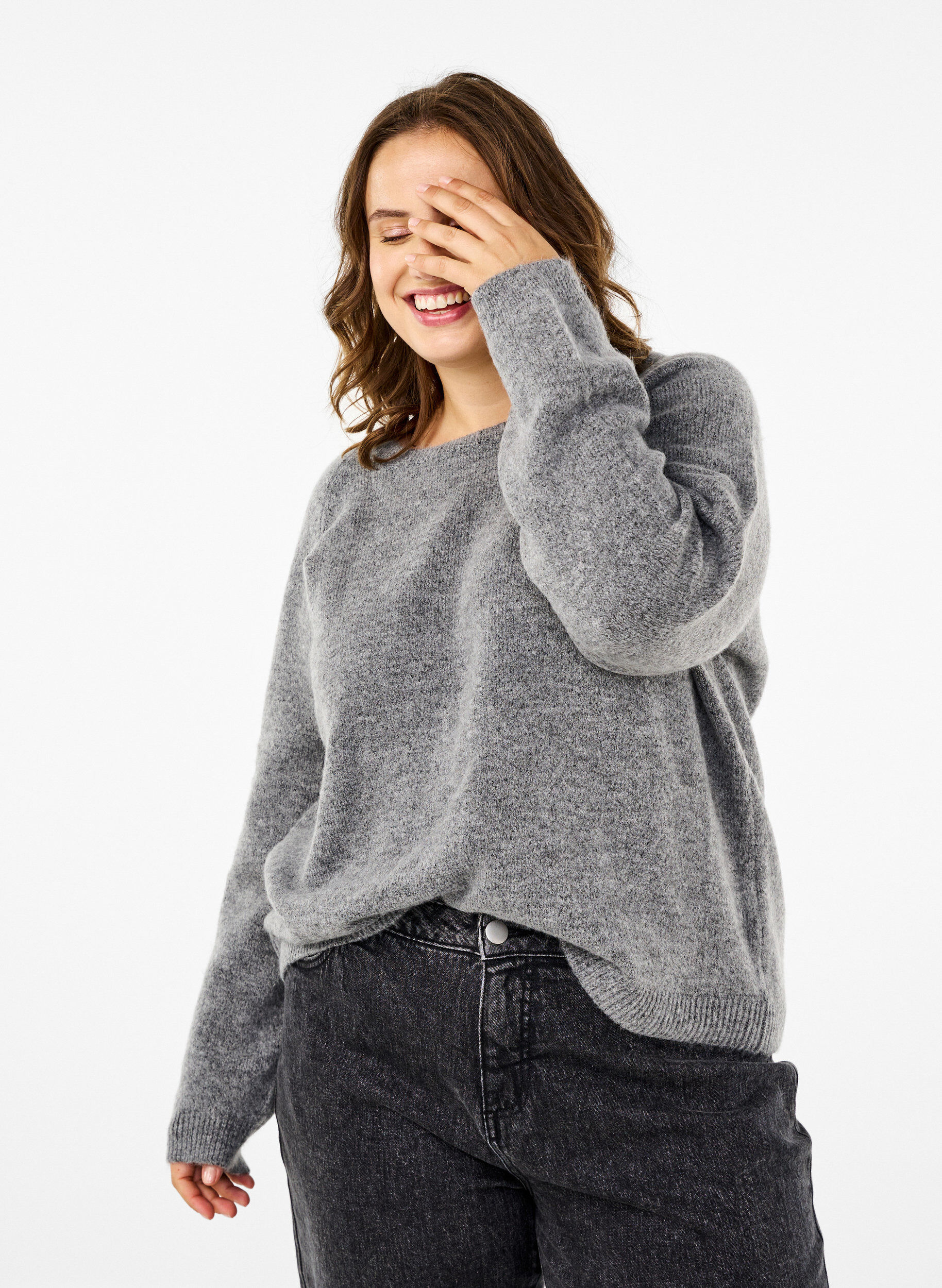 Zizzi Chemisier ample tricot&eacute; &agrave; col rond, Medium Grey Melange, Model image number 0