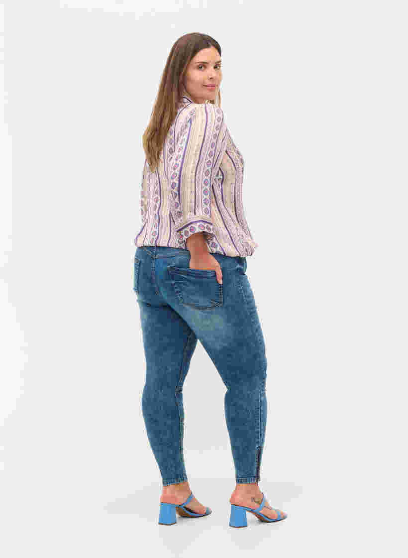 Cropped Amy jeans met rits, Blue denim, Model image number 2
