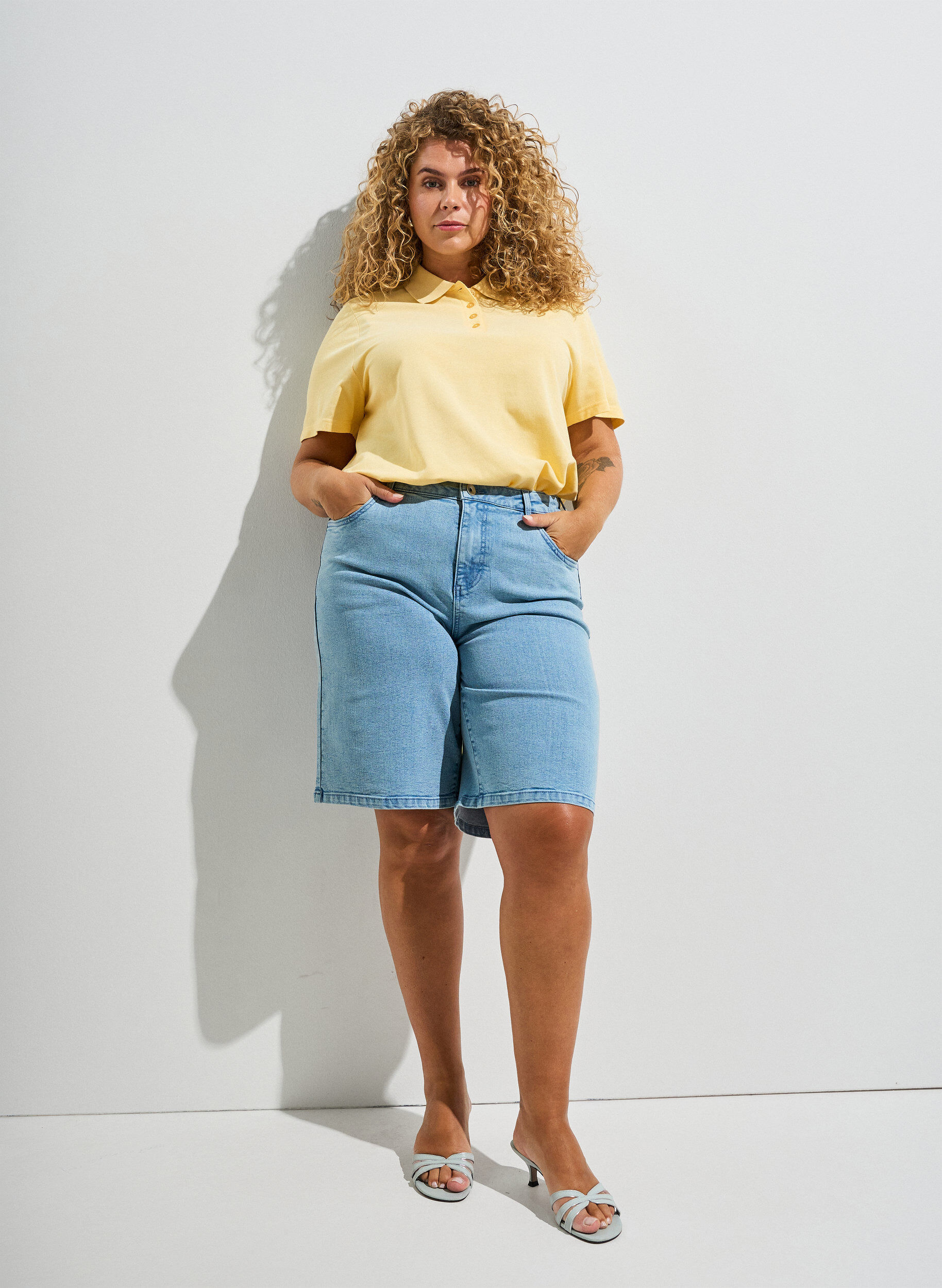 Zizzi Polo &agrave; manches courtes, Jaune clair, Image image number 0