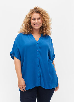 Chemise à manches courtes en viscose avec col en V, Classic Blue, Model image number 0