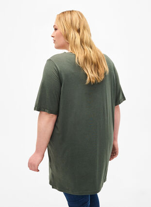 T-shirt à col en V surdimensionné de couleur unie, Thyme, Model image number 1