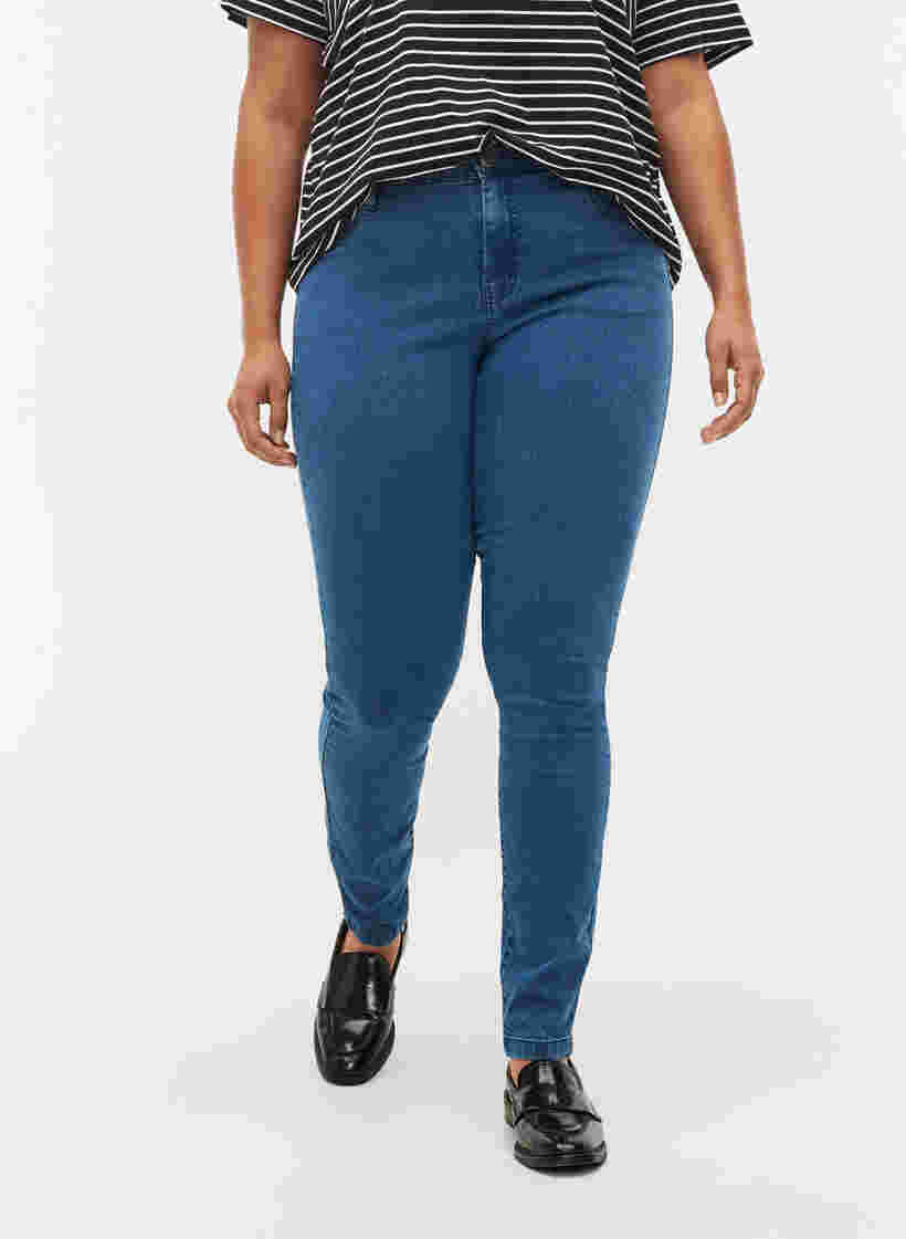 super slim fit Amy jeans met hoge taille, Mid Blue, Model image number 2