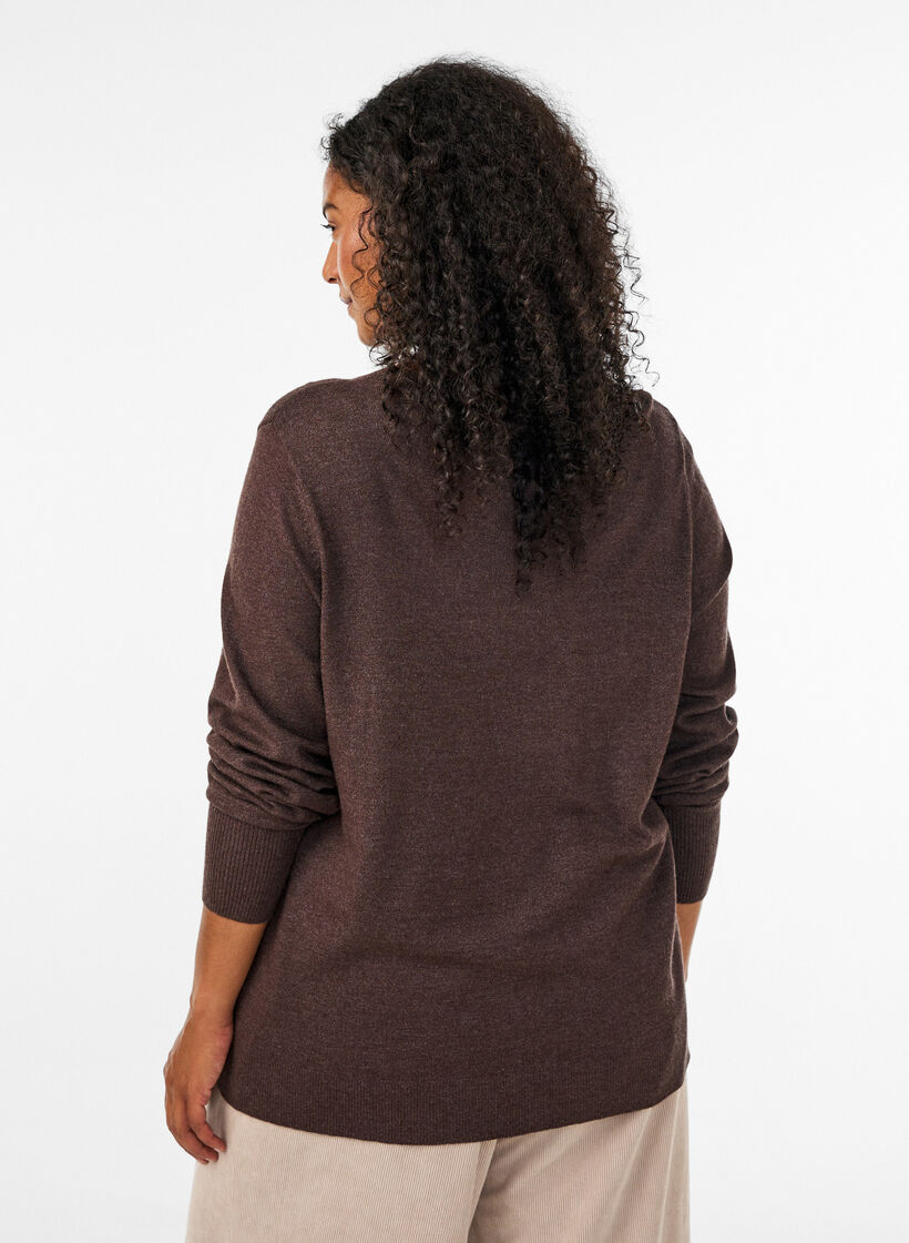 Blouse en maille avec un col rond, Marron, Model image number 2