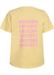 T-shirt van biologisch katoen met print op de rug, Geel, Packshot image number 1