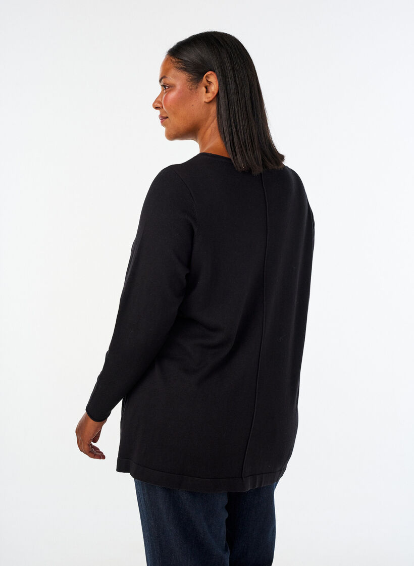 Blouse tricot&eacute;e en m&eacute;lange coton-viscose, Noir, Model image number 2
