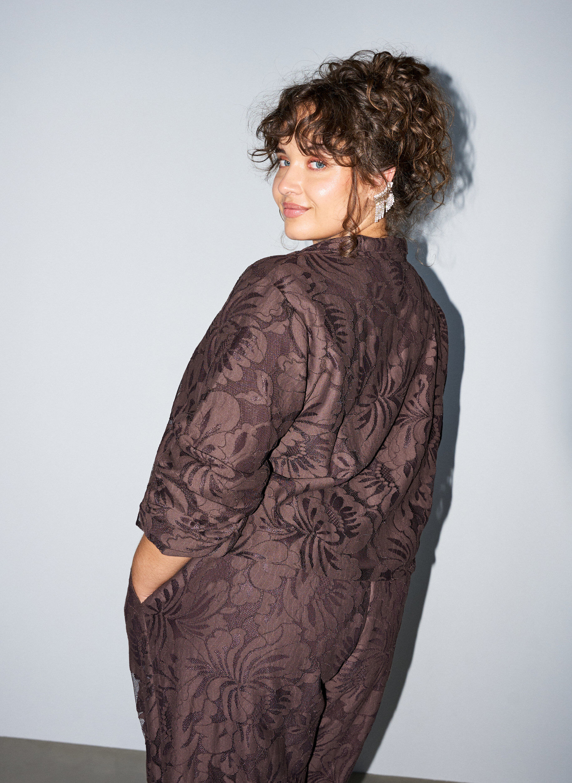 ZizziBomber en jacquard floral, Marron, Model image number 2