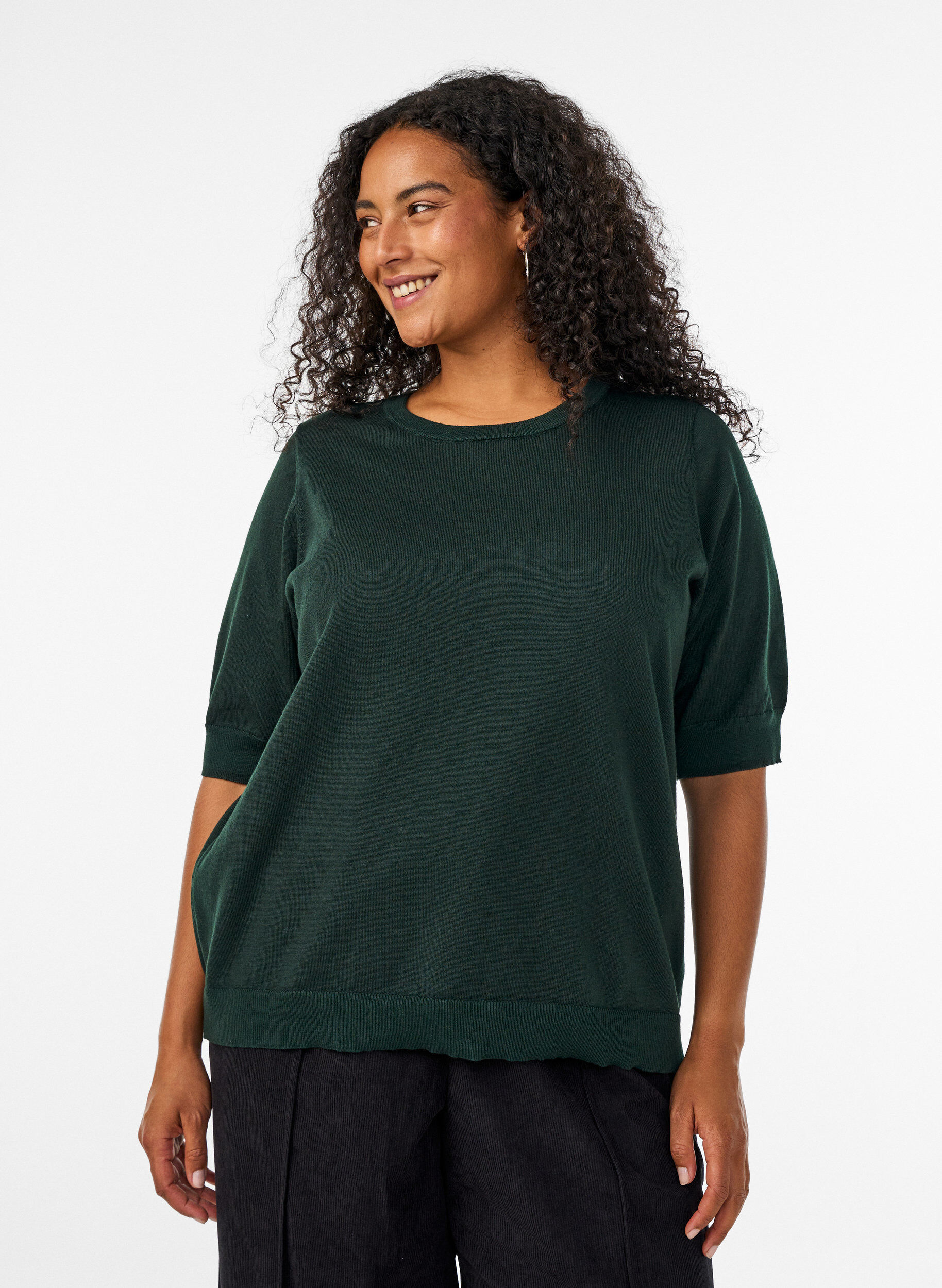 ZizziBlouse en fine maille &agrave; manches courtes, Vert fonc&eacute;, Model image number 0