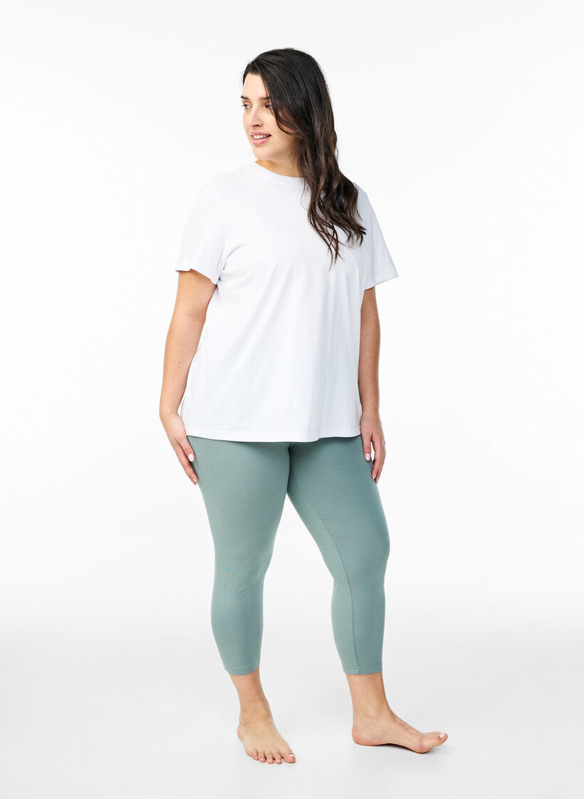 Basic 3/4 legging in viscose, Groen, Model image number 1
