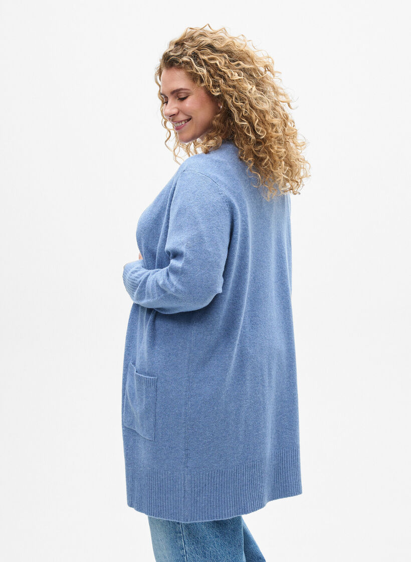 Geribd gebreid vest met zakken, Blauw, Model image number 2