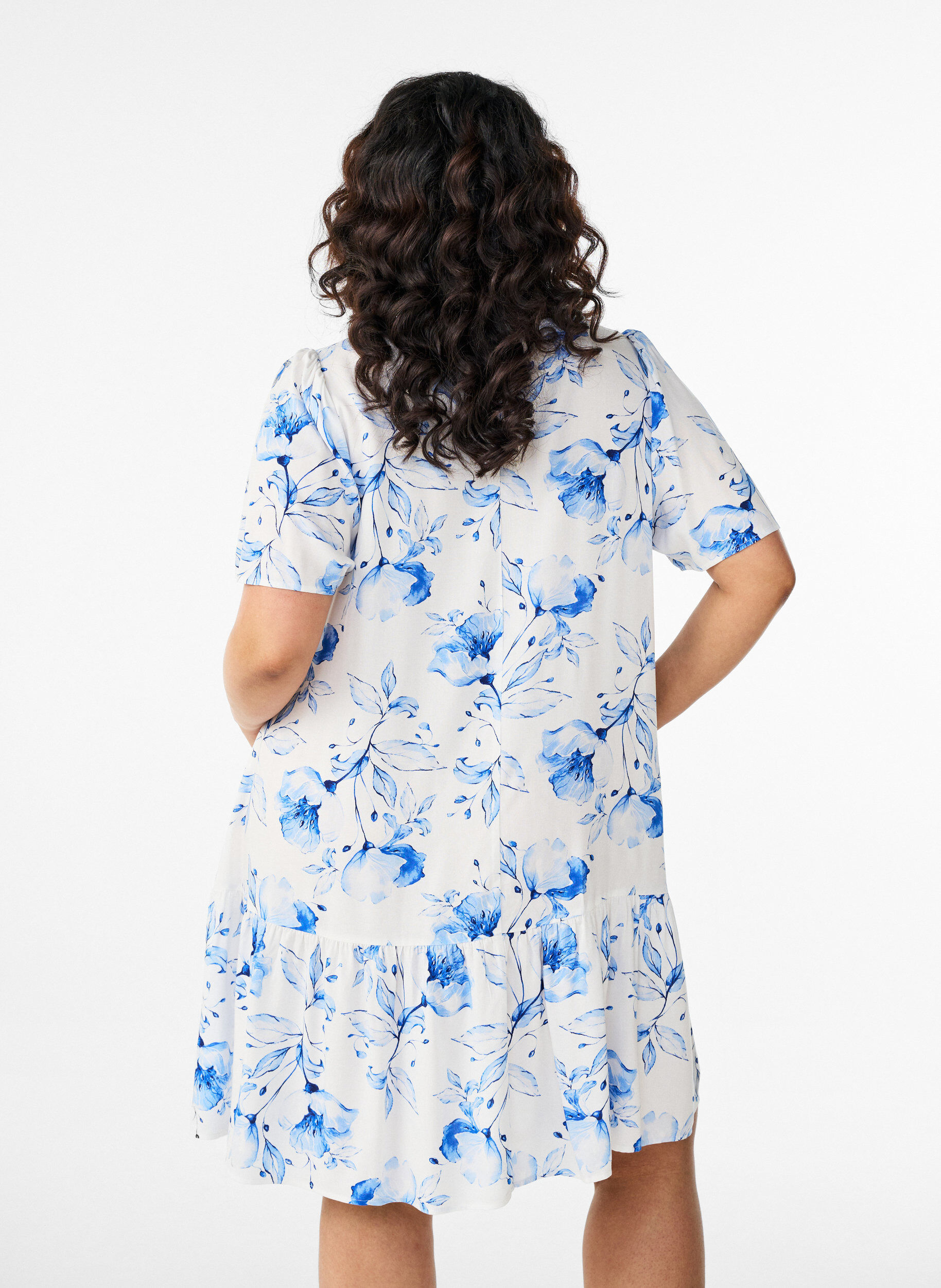 ZizziJurk van viscose met coupenaad, Wit, Model image number 2