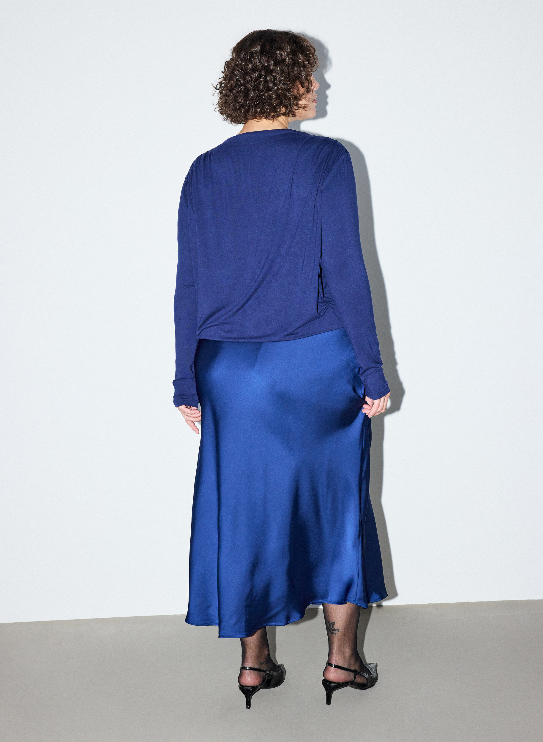 ZizziBlouse &agrave; encolure bateau et coupe ballon, Bleu, Model image number 2
