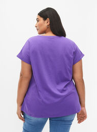 T-shirt à manches courtes en coton mélangé, ULTRA VIOLET, Model
