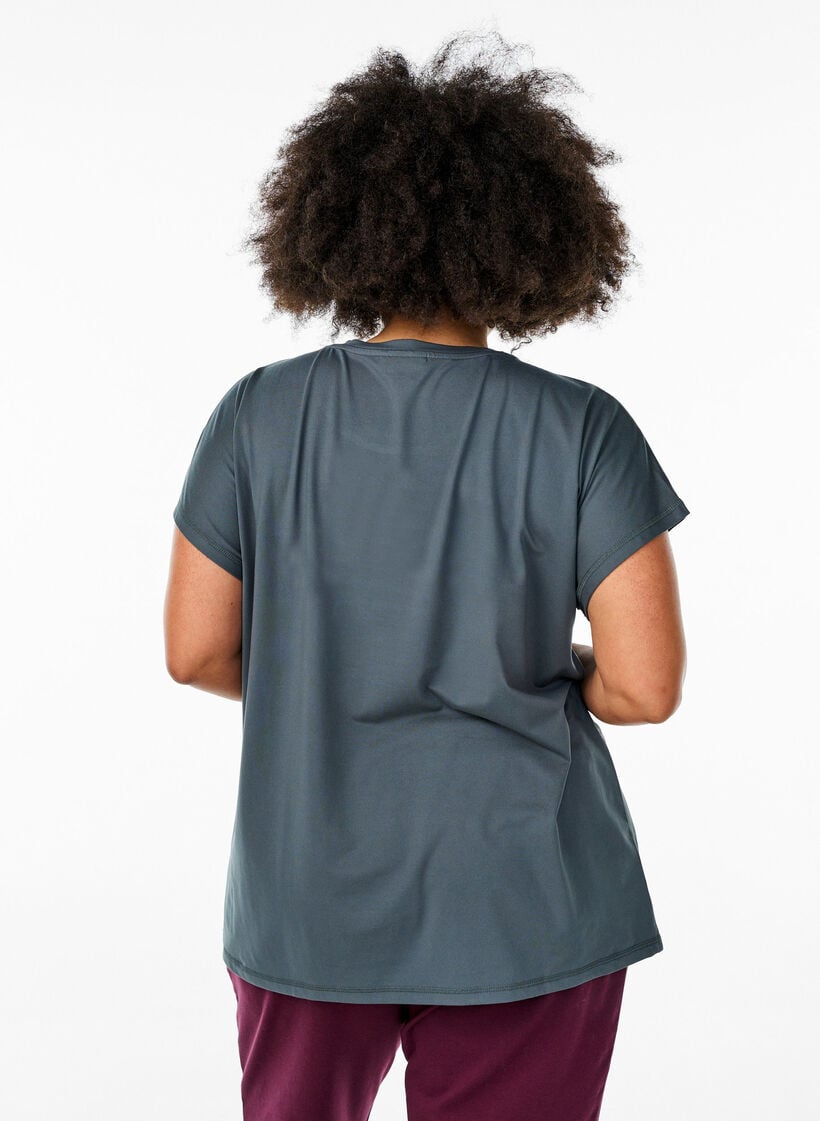 T-shirt de sport couleur unie, Vert fonc&eacute;, Model image number 2