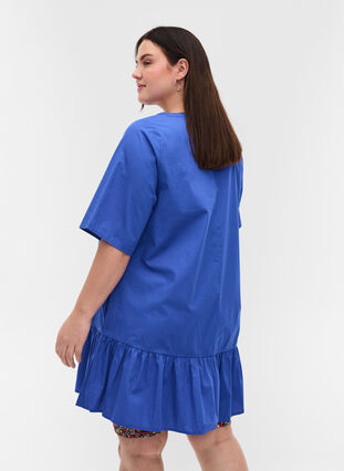 Tunique en coton à manches courtes et coupe trapèze, Dazzling Blue, Model image number 1