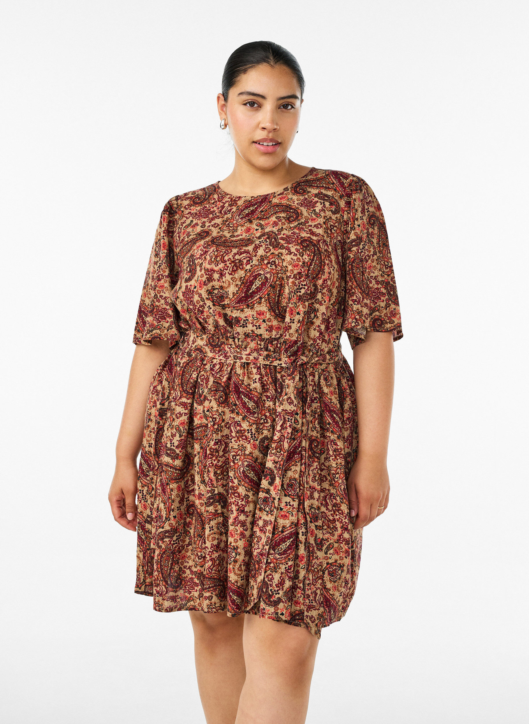ZizziJurk met paisleyprint en strikceintuur, Bruin, Model image number 0