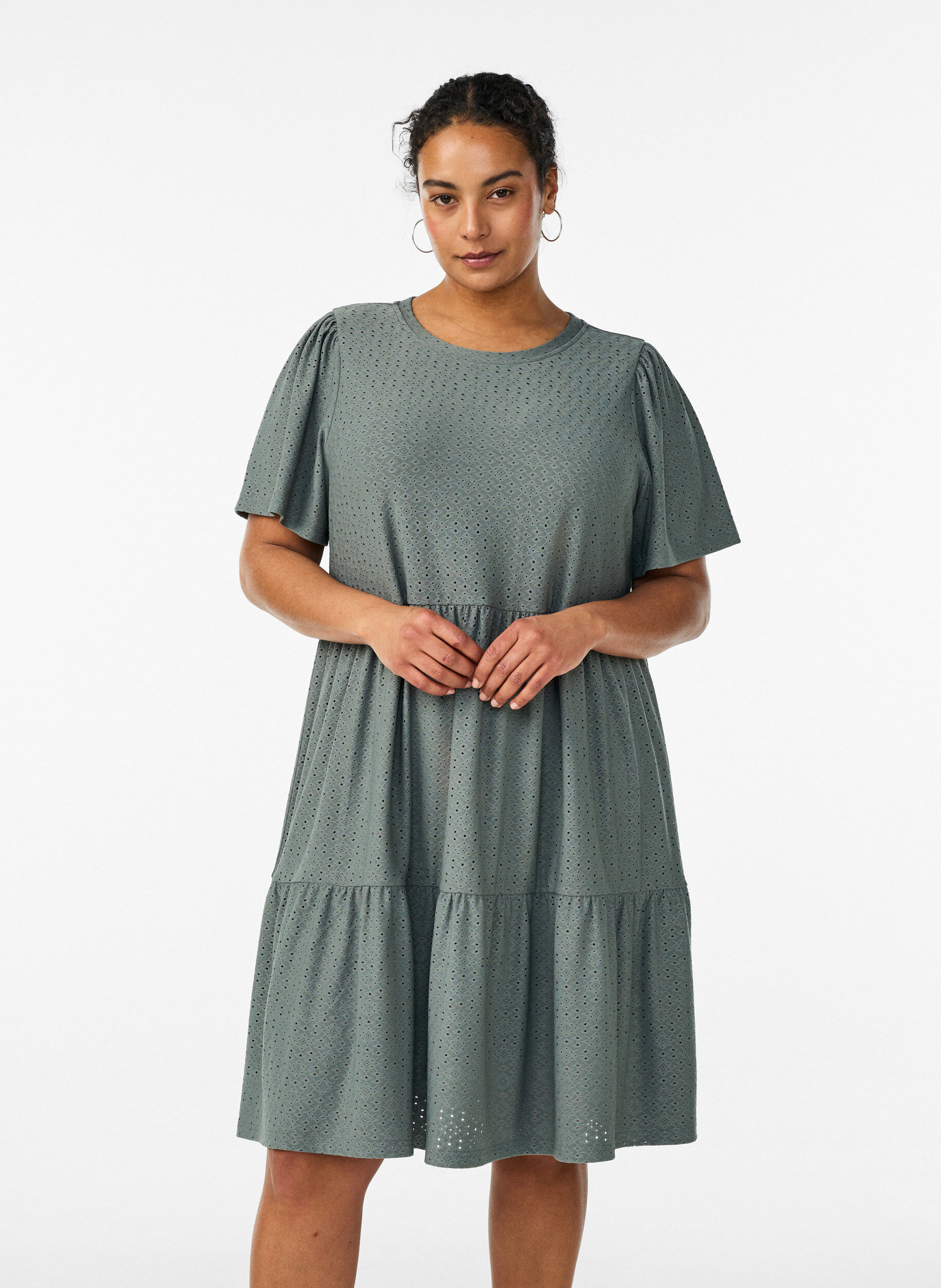 ZizziKorte jurk met kantpatroon en gelaagde rok, Groen, Model image number 0