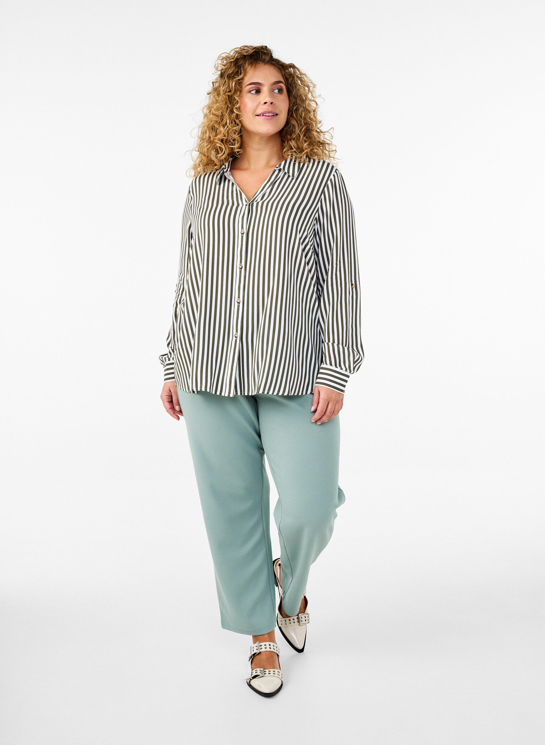 ZizziBroek met rechte pasvorm, Groen, Model image number 0