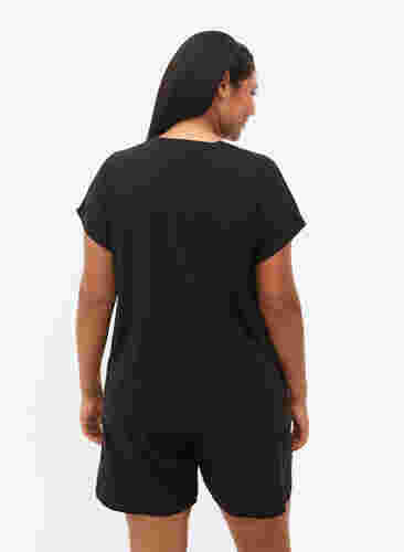 T-shirt d'entraînement à manches courtes avec impression, Black/Pink Print, Model image number 1