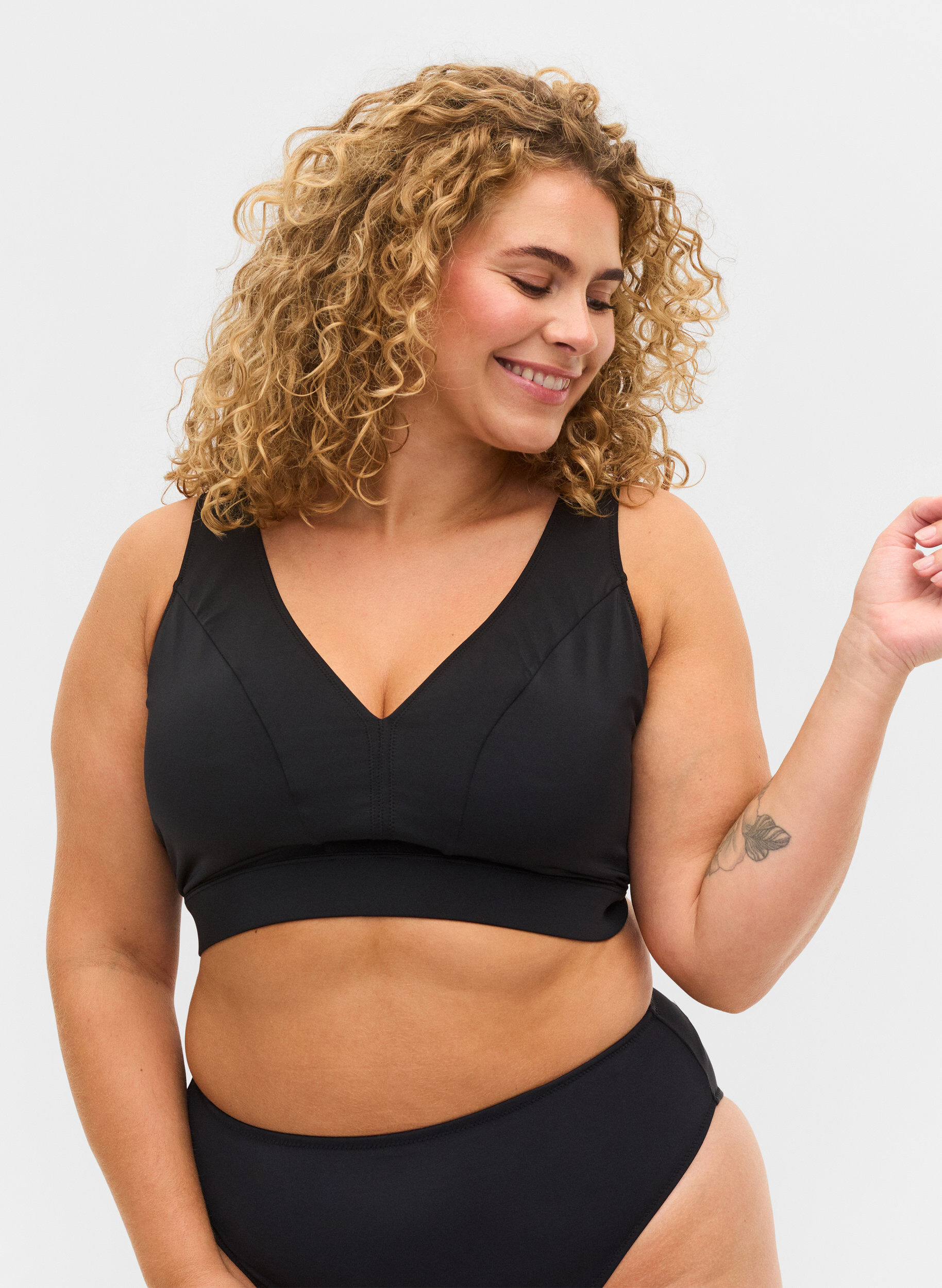 ZizziBikinitop met v-hals, Black, Model image number 0