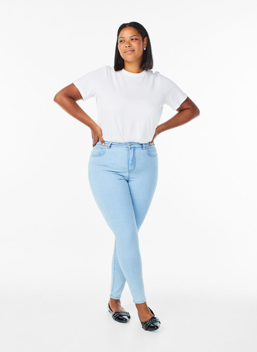 Jean Amy taille haute coupe super slim, Bleu Clair, Model image number 0