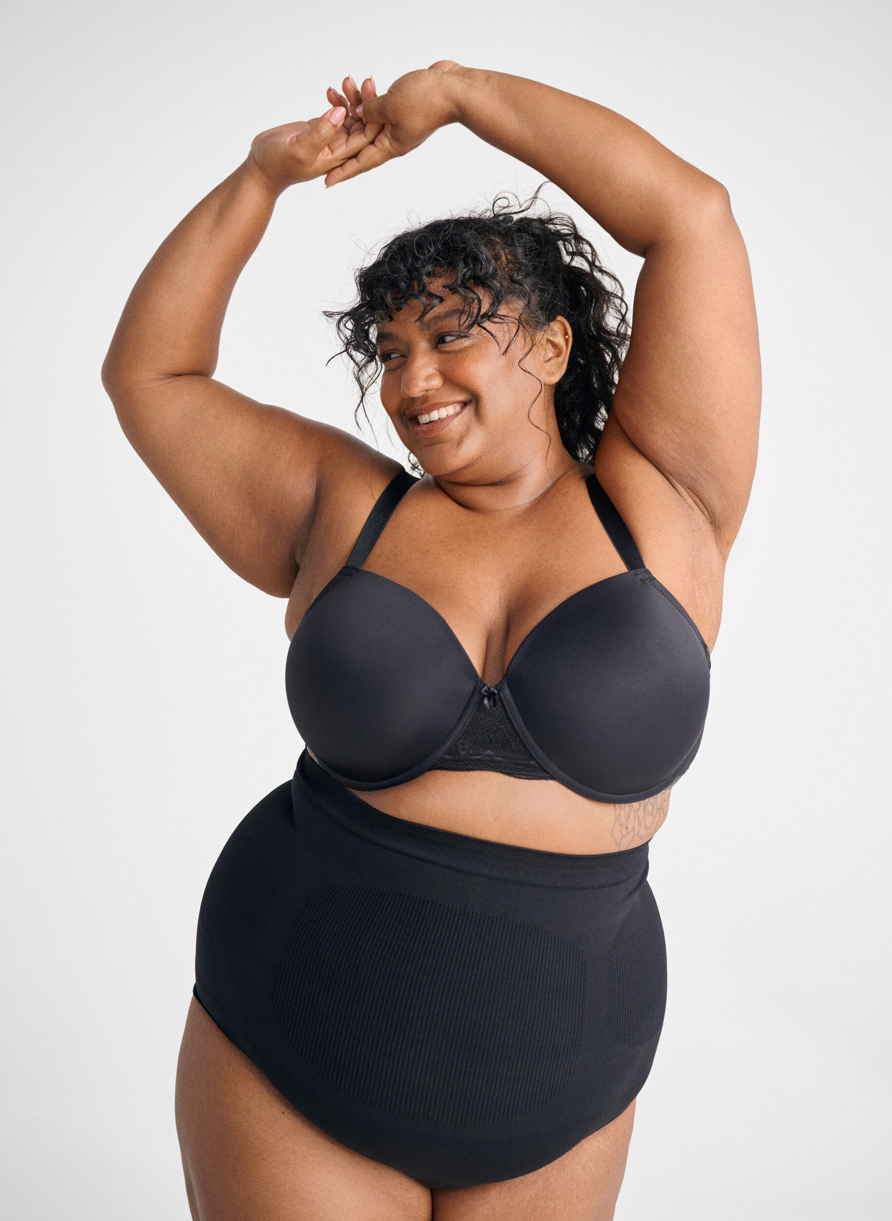 Sous-v&ecirc;tements gainants &agrave; taille haute