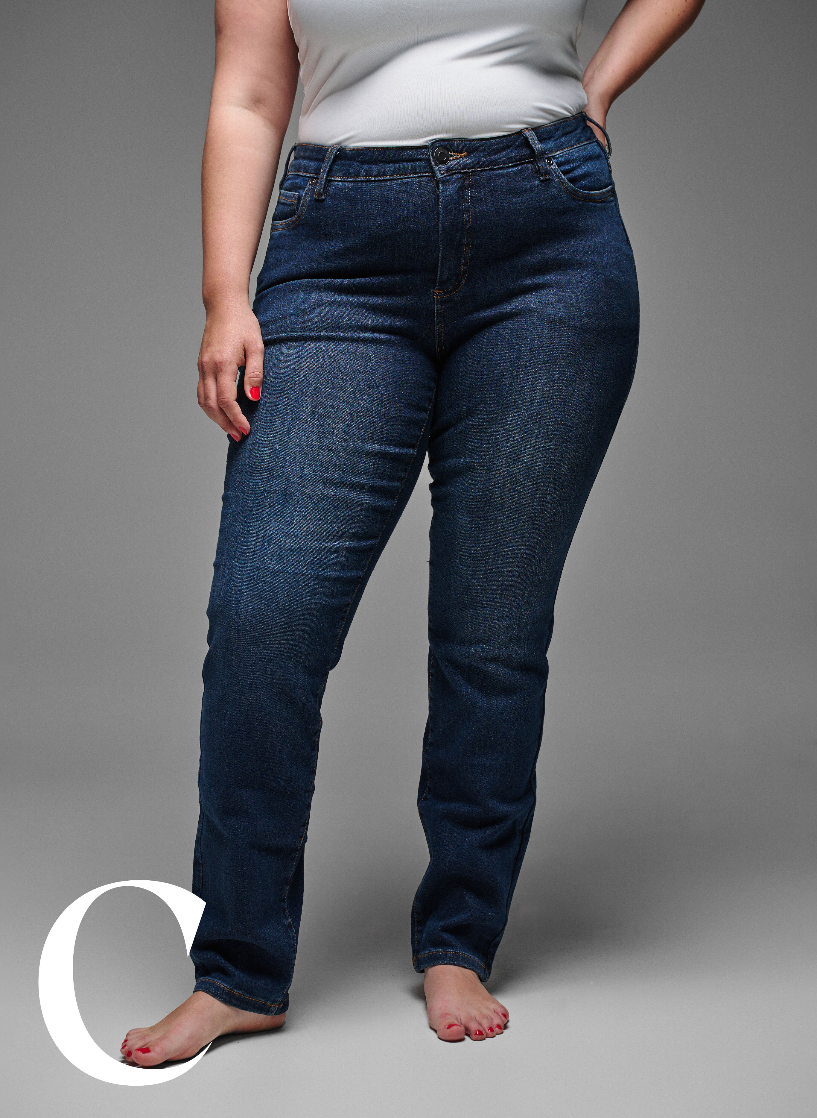 Zizzi Jean coupe slim &agrave; taille standard, Dark Blue, Model image number 6