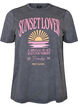 T-shirt en coton avec imprim&eacute; sur le devant et effet d&eacute;lav&eacute;, Gris, Packshot image number 0