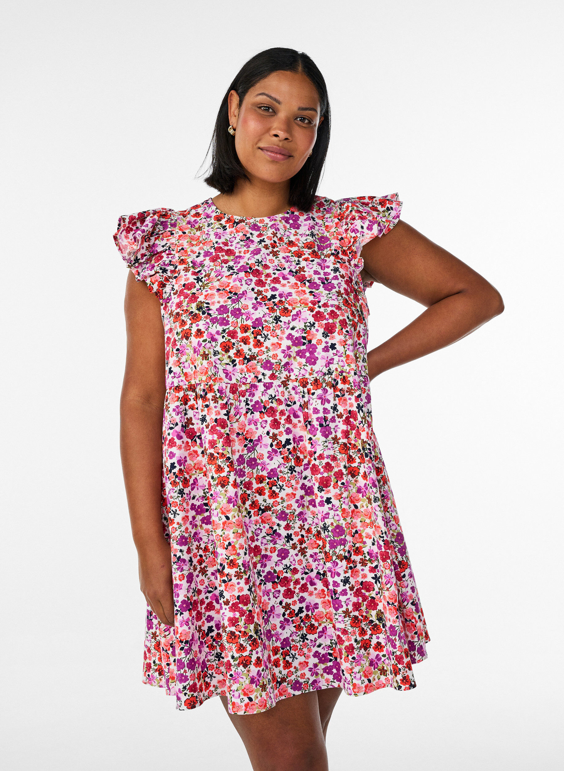 Robe fleurie en coton avec volants et col en V, Rose, Model